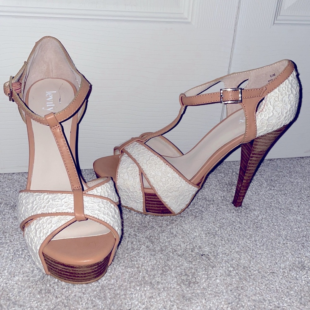 Levity heels size 6.5
